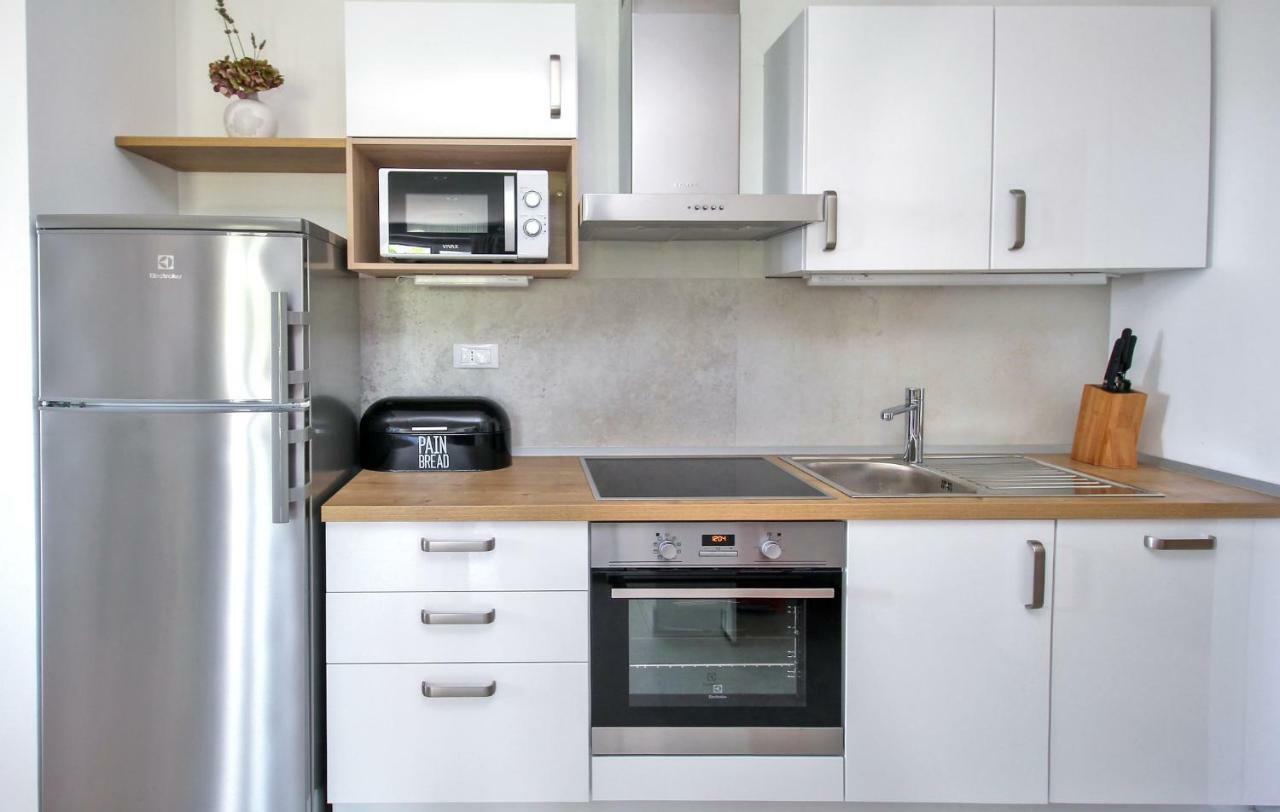 Apartment Levanat Molunat Eksteriør bilde